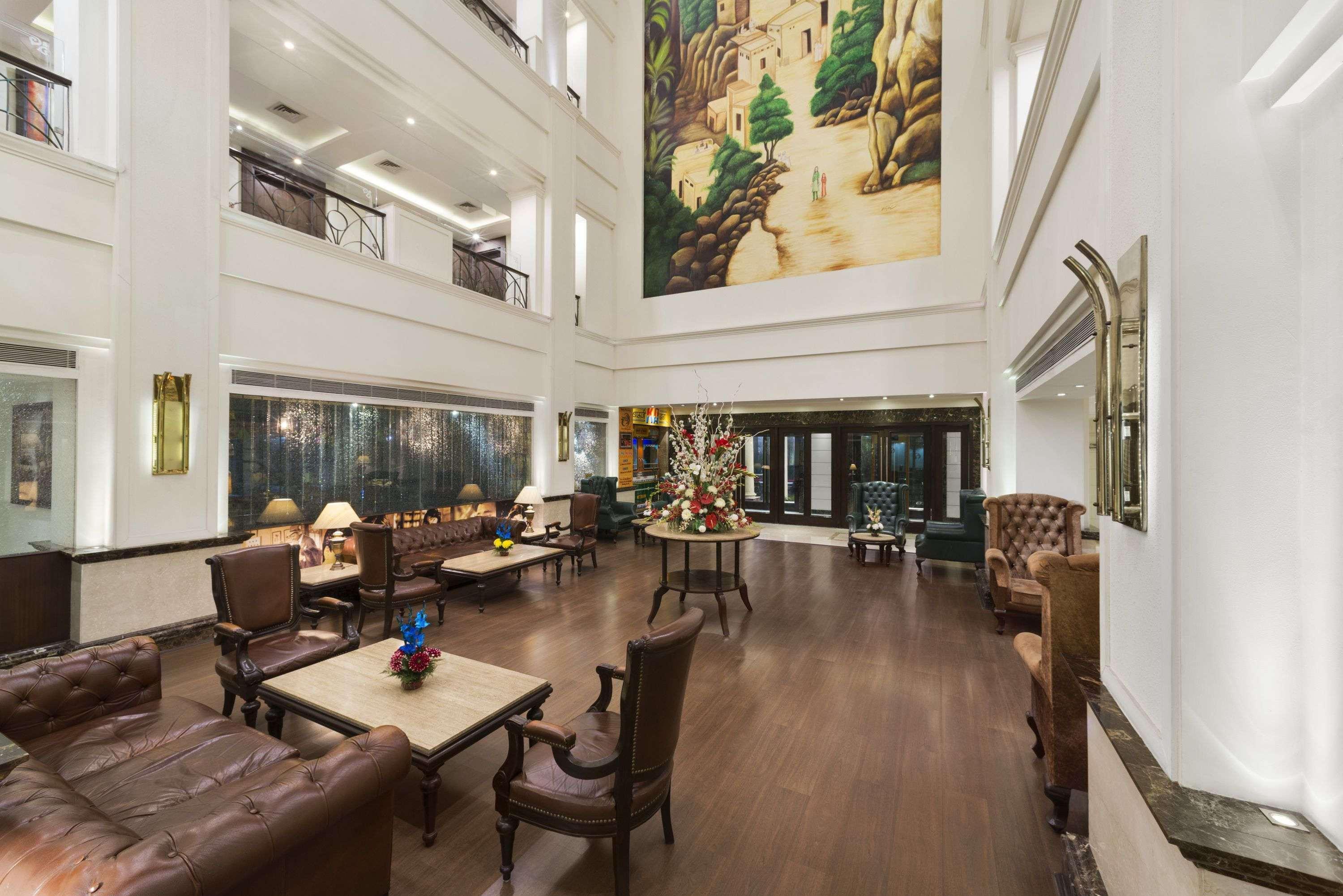 Ramada By Wyndham Jalandhar City Center Kültér fotó