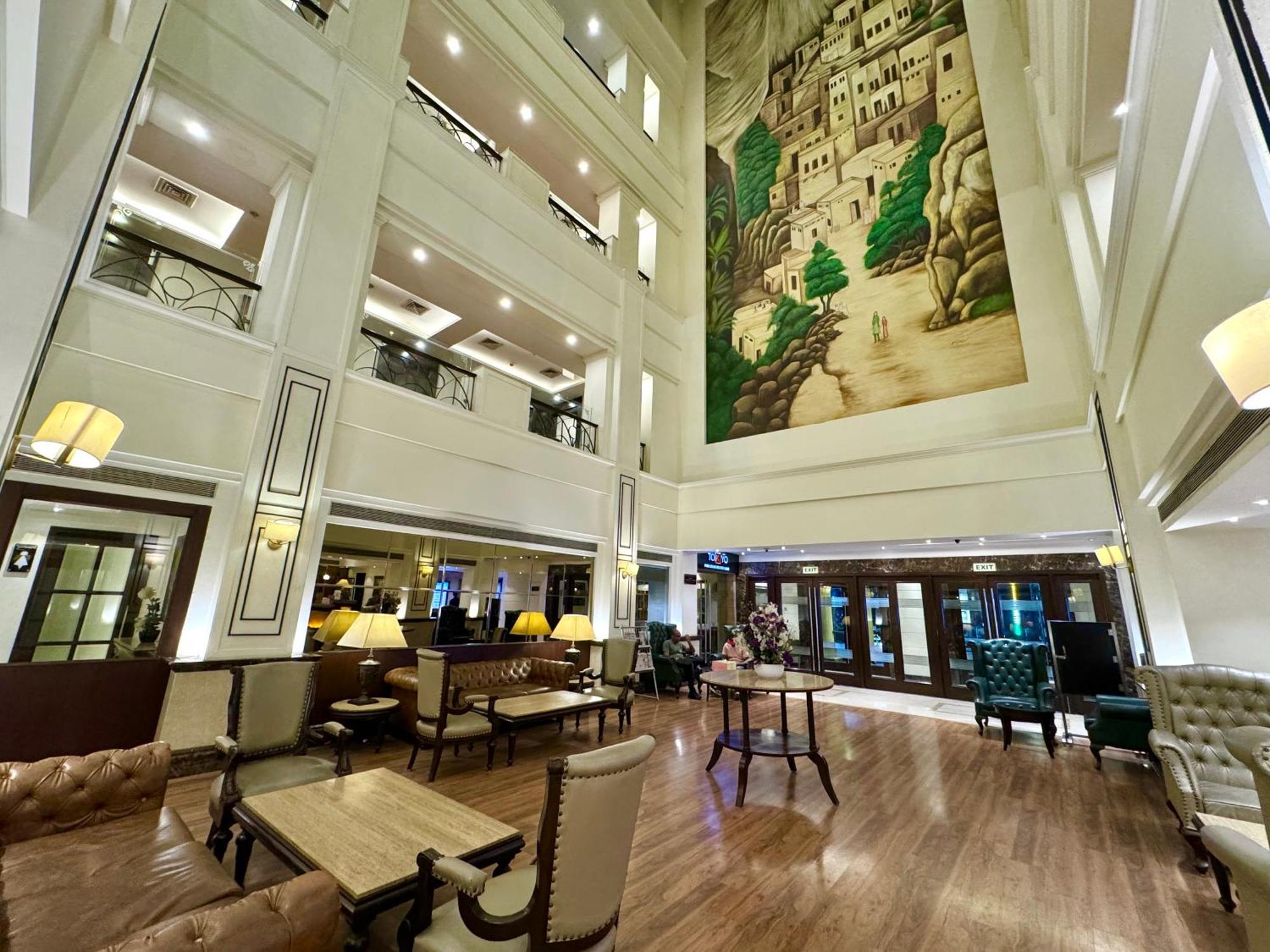 Ramada By Wyndham Jalandhar City Center Kültér fotó